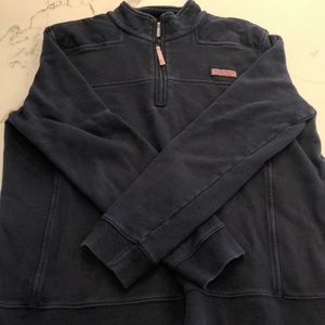 Vineyard vines sweatshirt